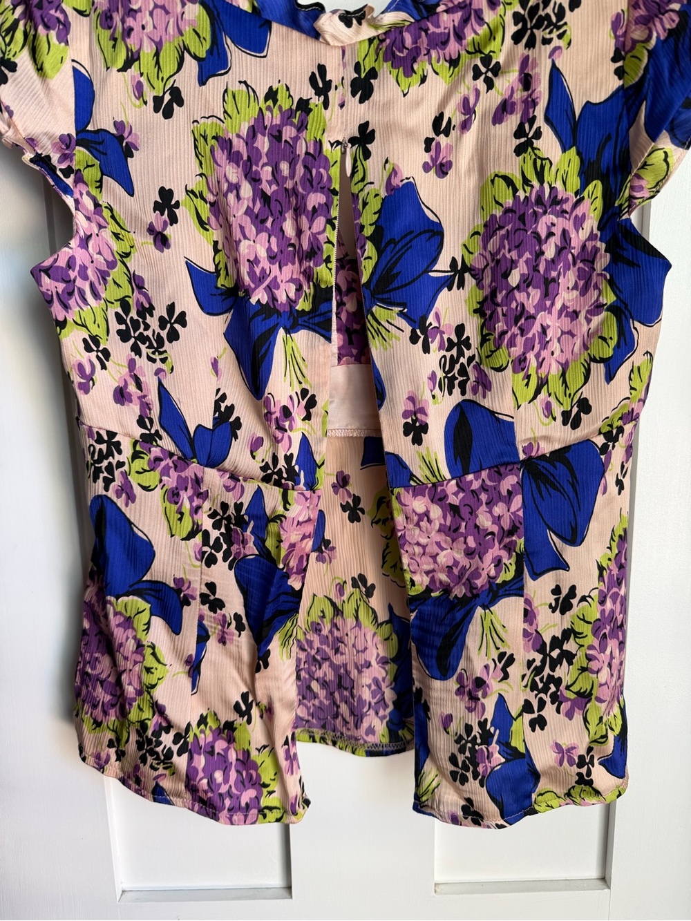Nanette Lepore Pink Floral Ruffle Sleeve Silk Blouse - Picture 14 of 15